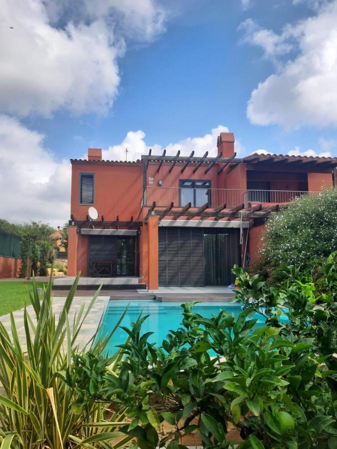 Dom wakacyjny Casa Con Piscina Privada, Golf Bonmont *